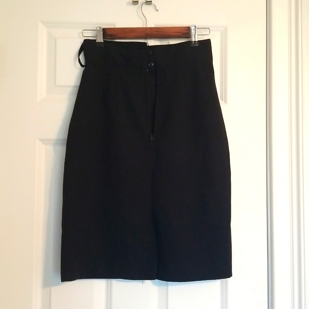 Black Pencil Skirt, Size 7